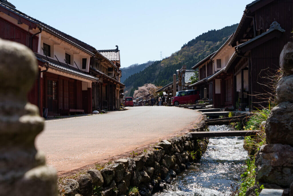 桜の宿場町熊川宿